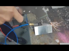 Máquina de soldagem a laser de motor único portátil com 220v 50Hz / 60Hz Voltagem de entrada elétrica